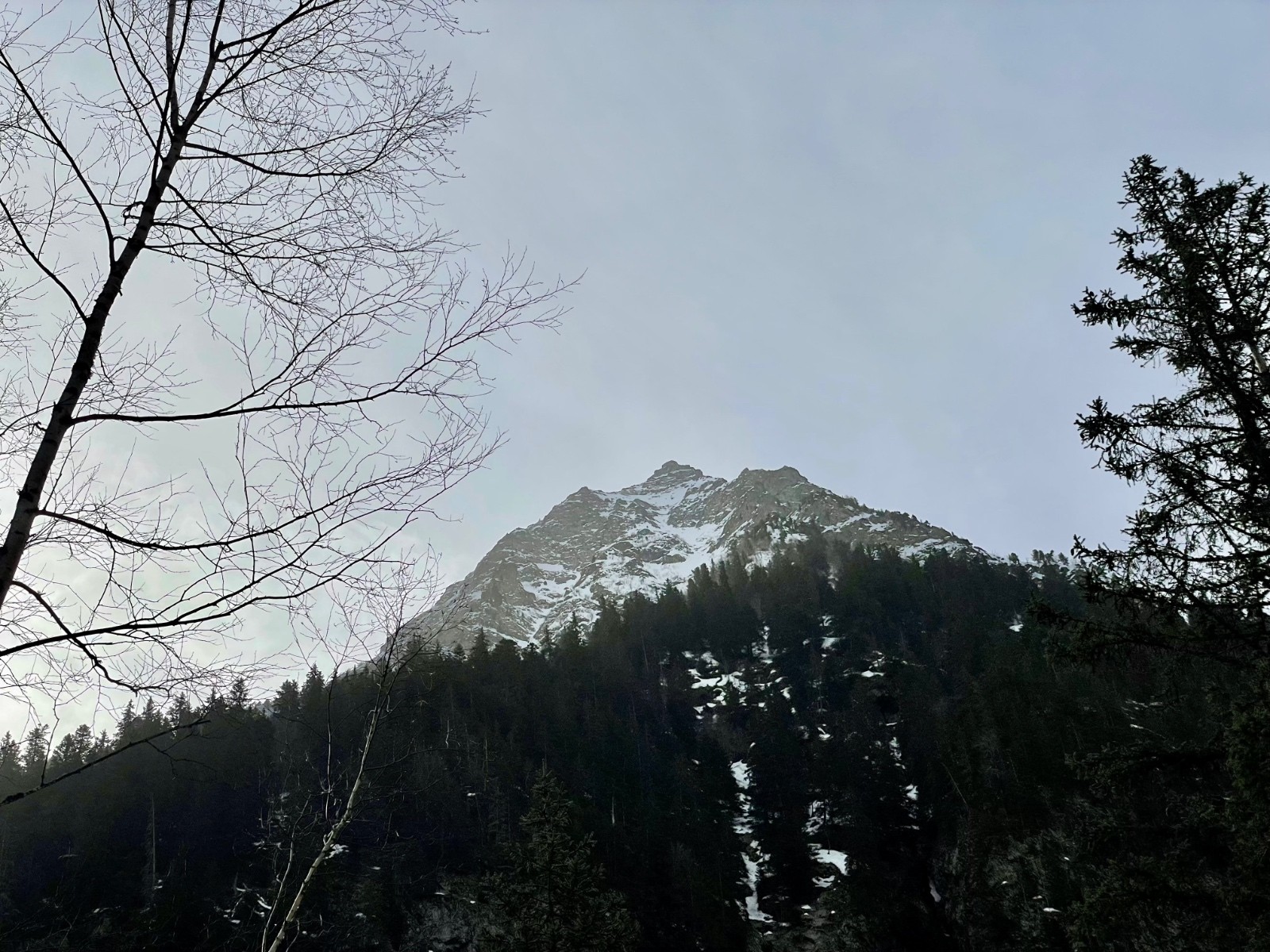 &nbsp;Lors de l’approche, c’est pointu !