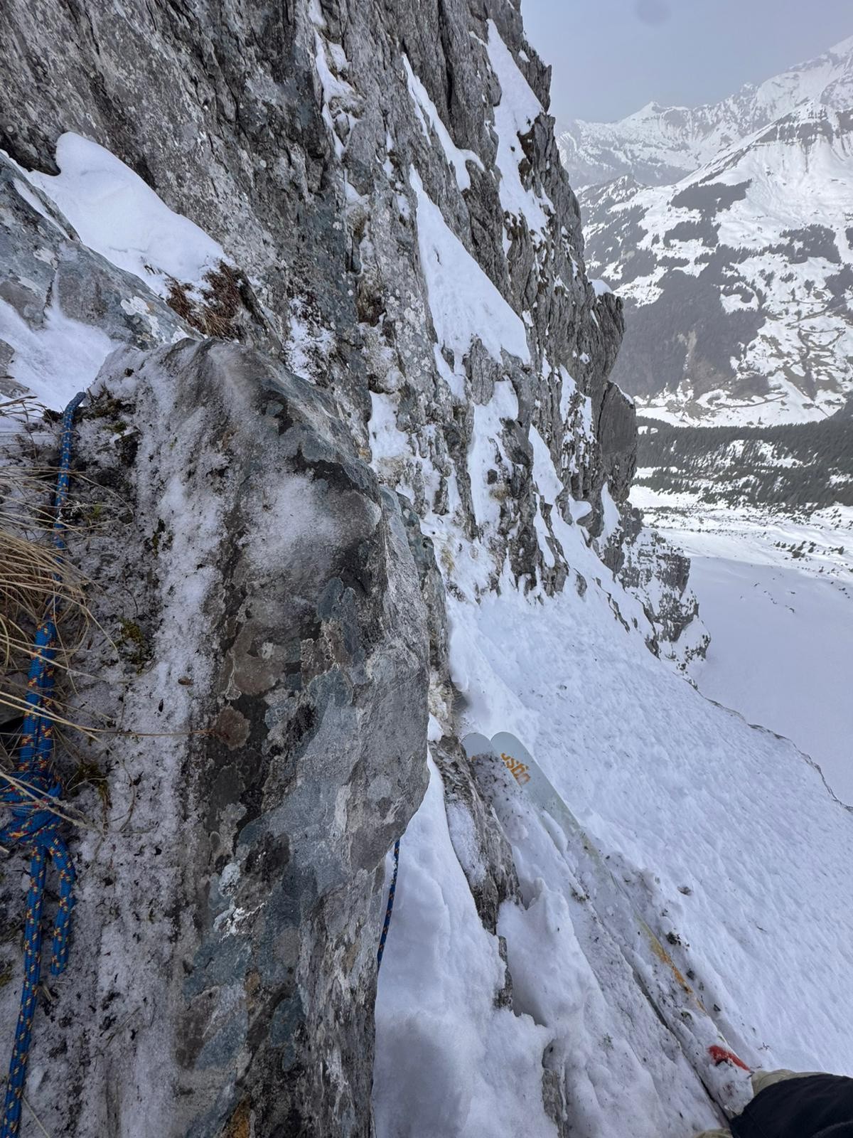 Relais au dessus du crux mixte