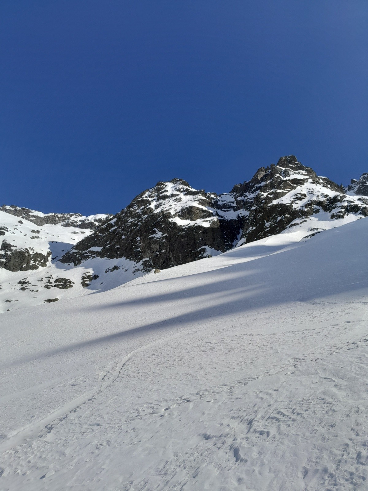 #12 Face vue du bas Face vue du bas