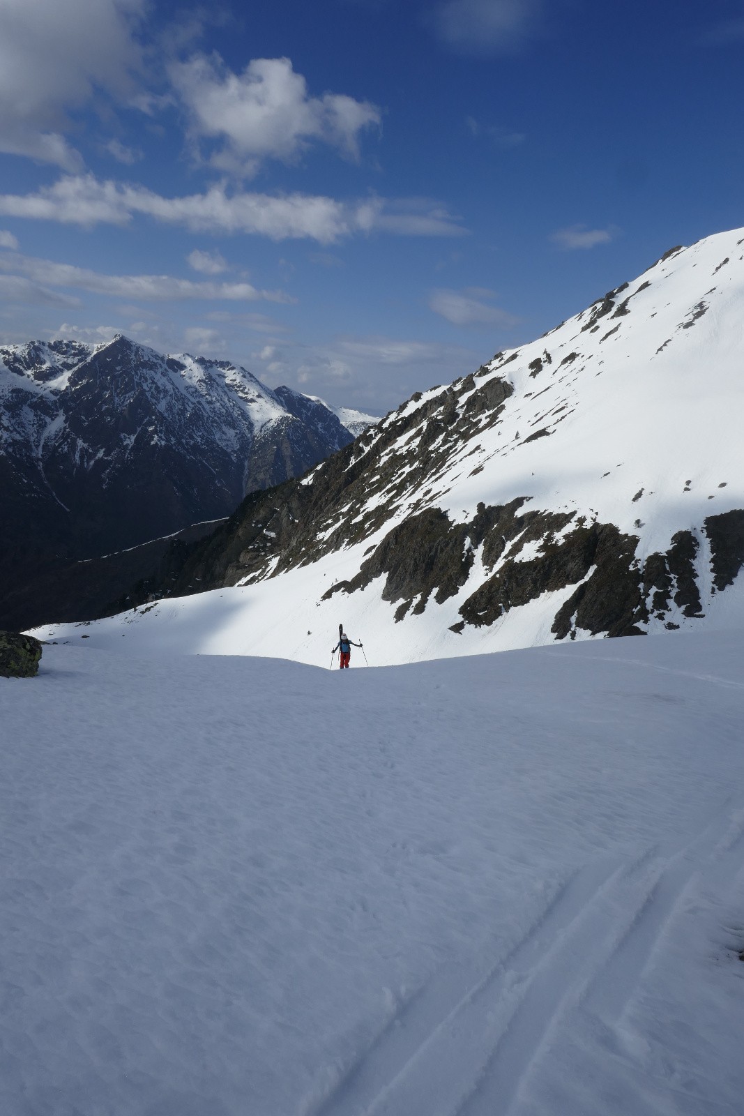 #32 Glad Glad' arrive