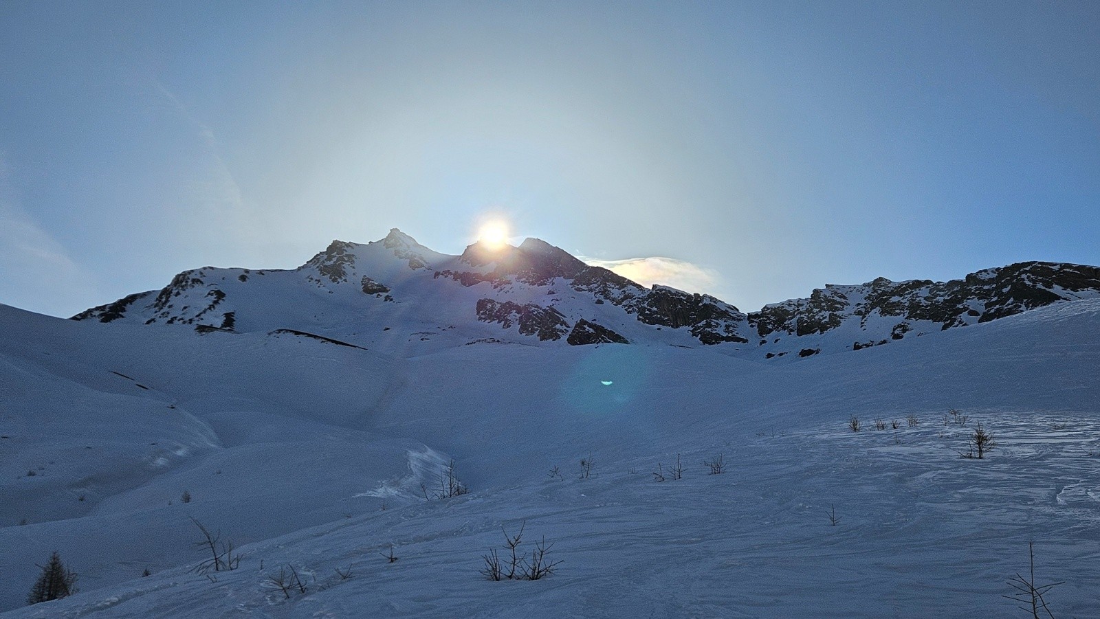 1ers rayons du ☀️ en montantpil a Basse Mary