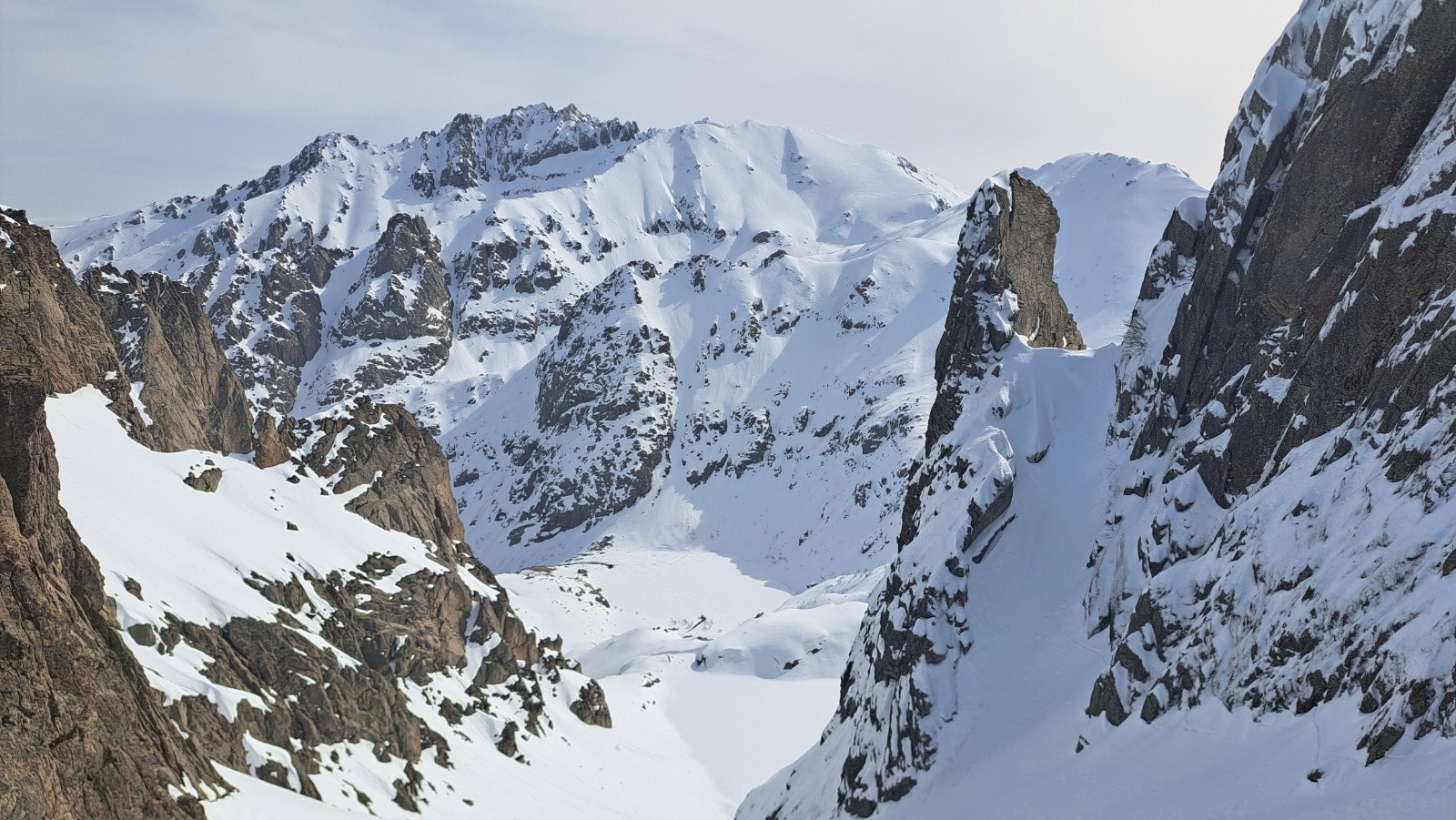Le couloir Sorbo et la vue, lac de Capitellu, Maniccia et Rotondo