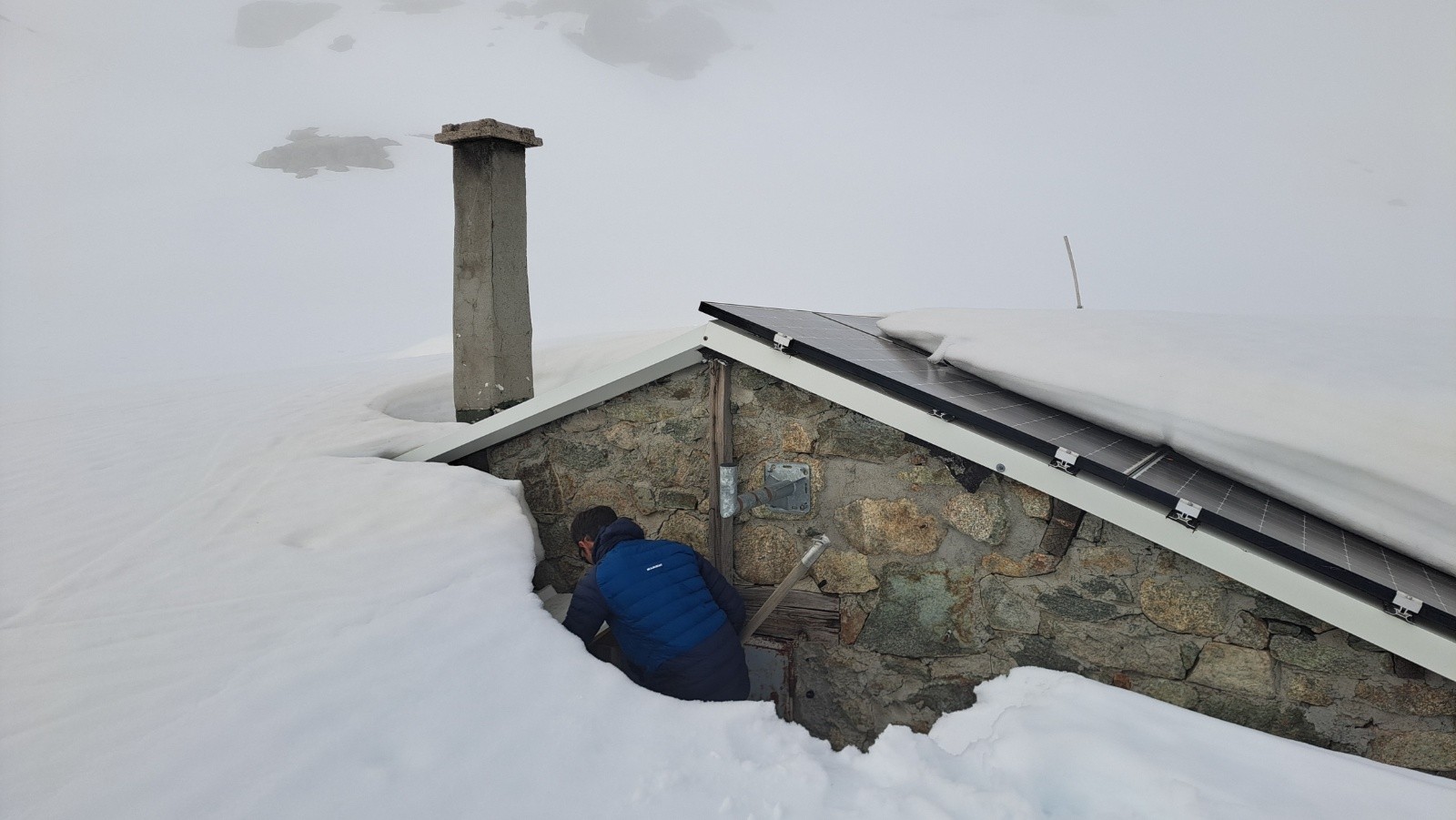 Un peu de neige au refuge de Petra Piana ?