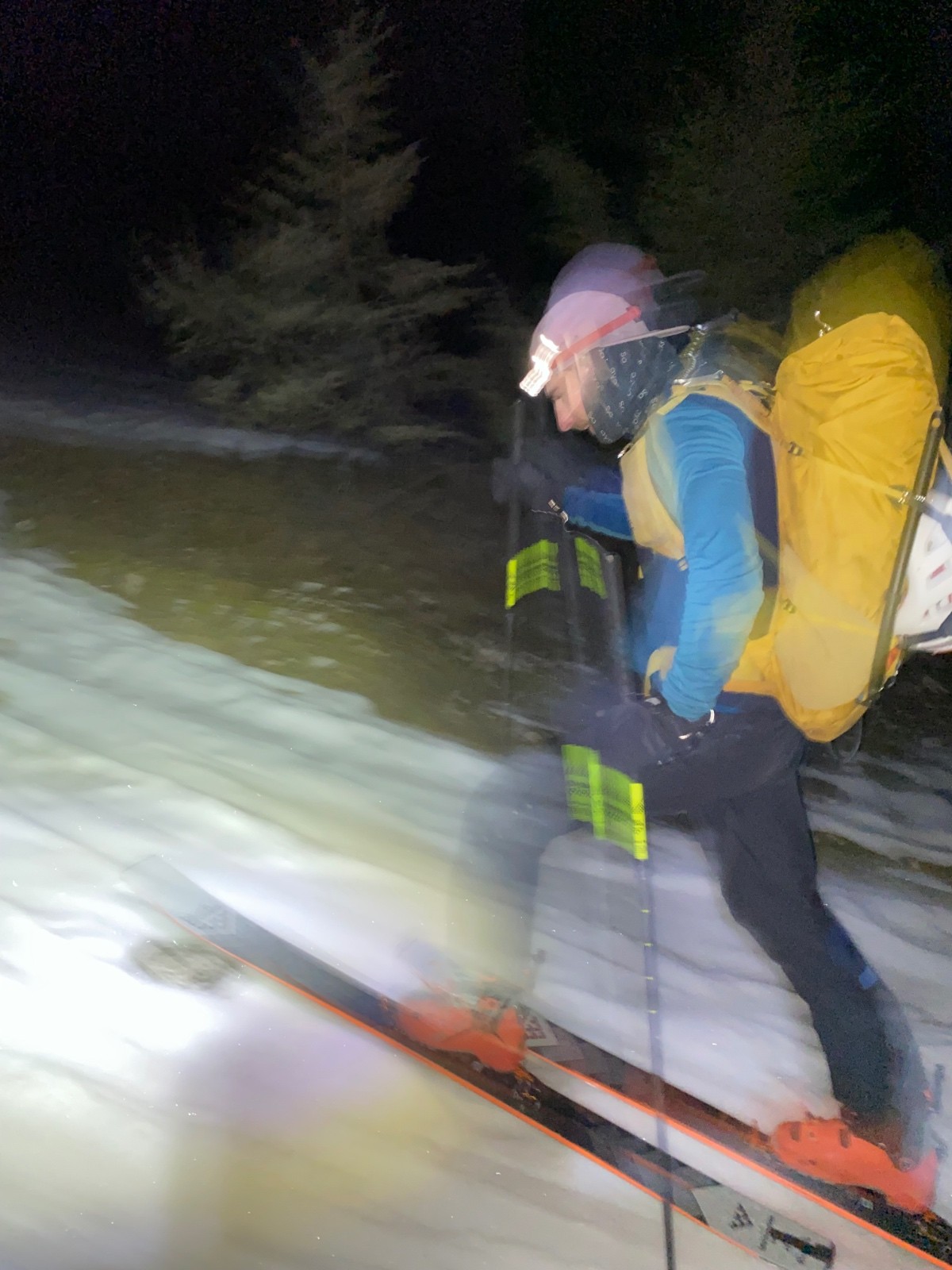 La nuit il fait noir