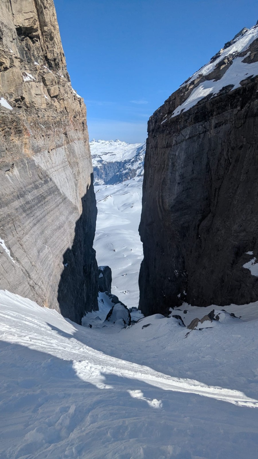 Couloir de la Mitraille en neige froide
