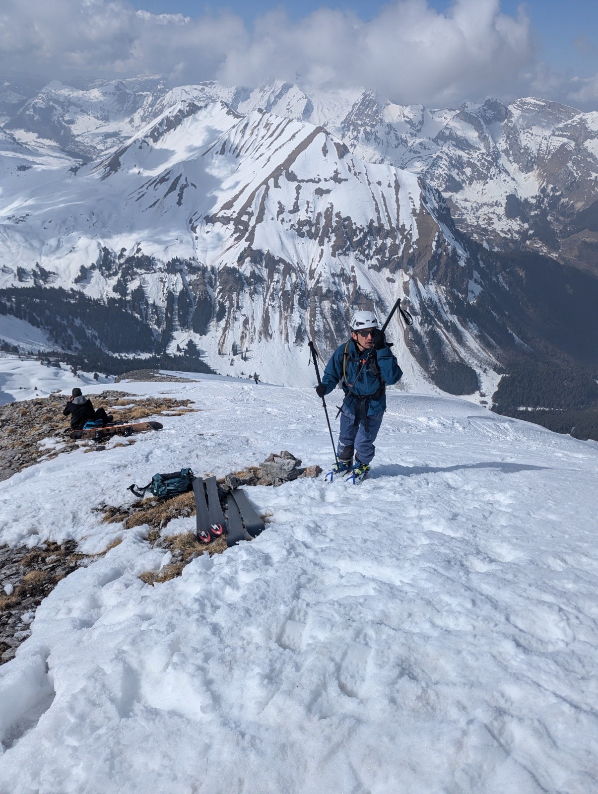 &nbsp;Pointe du triangle assez fréquentée