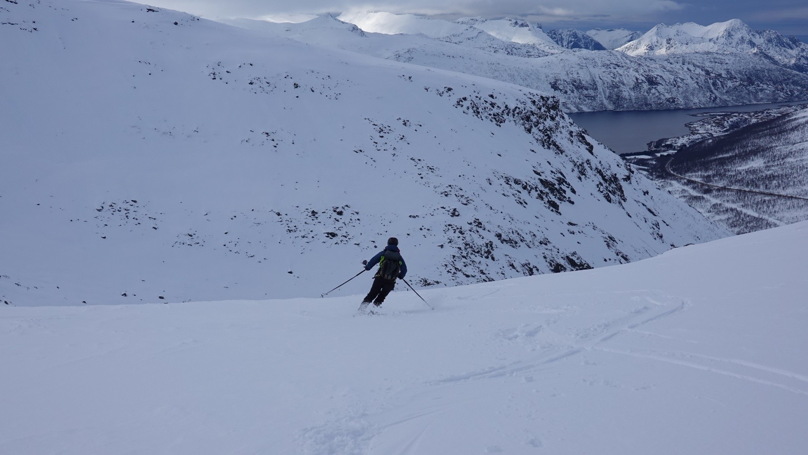 David dans la suite de la descente