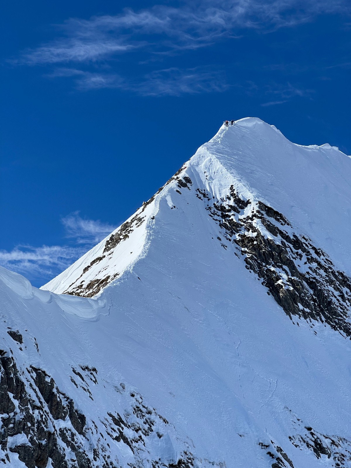 Sur l'arête