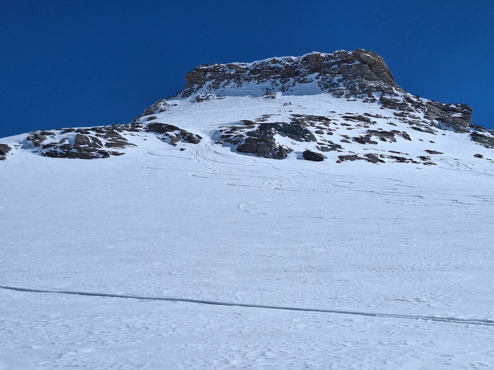 Albaron, on stop à 3500m&nbsp;