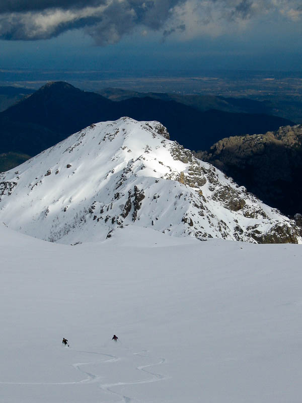 Descente de la Valle Longa : Là, je crois qu'on peut dire... ski grand large