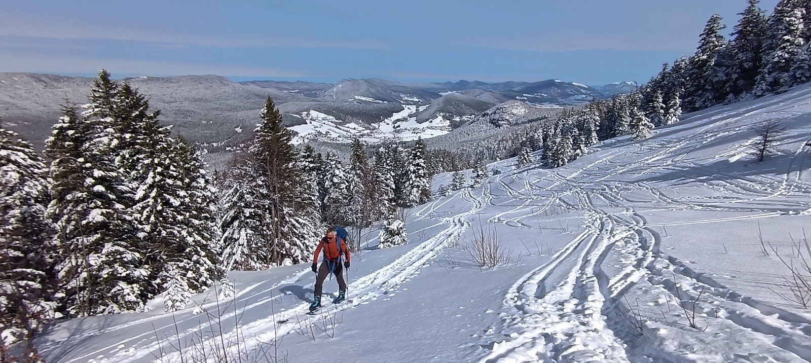 Montée sur l'ancienne piste&nbsp;