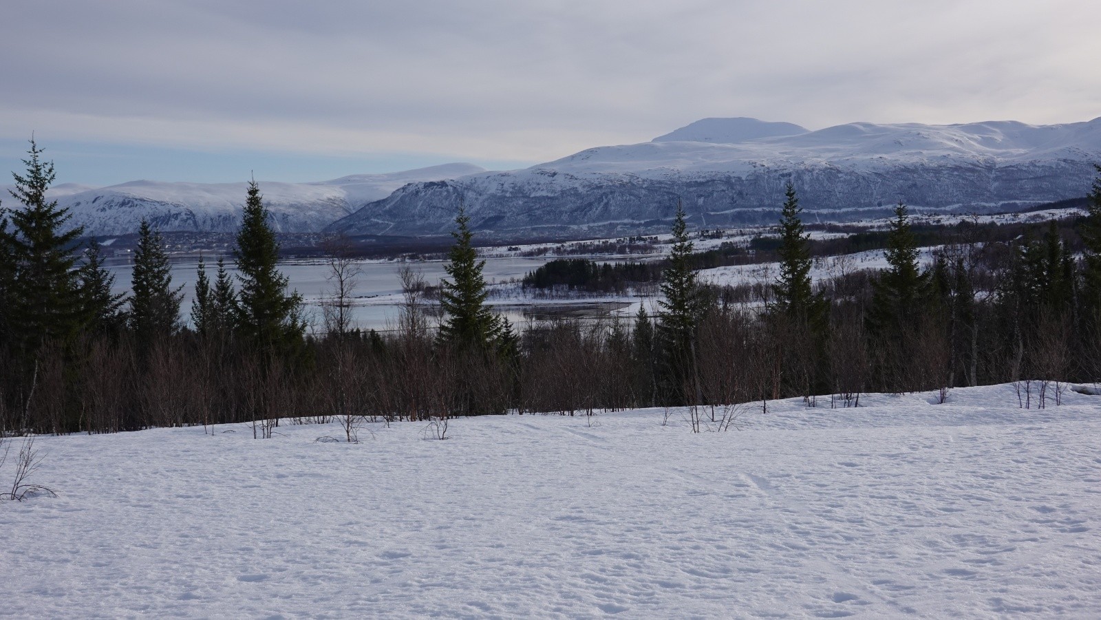 Départ en bord de fjord&nbsp;