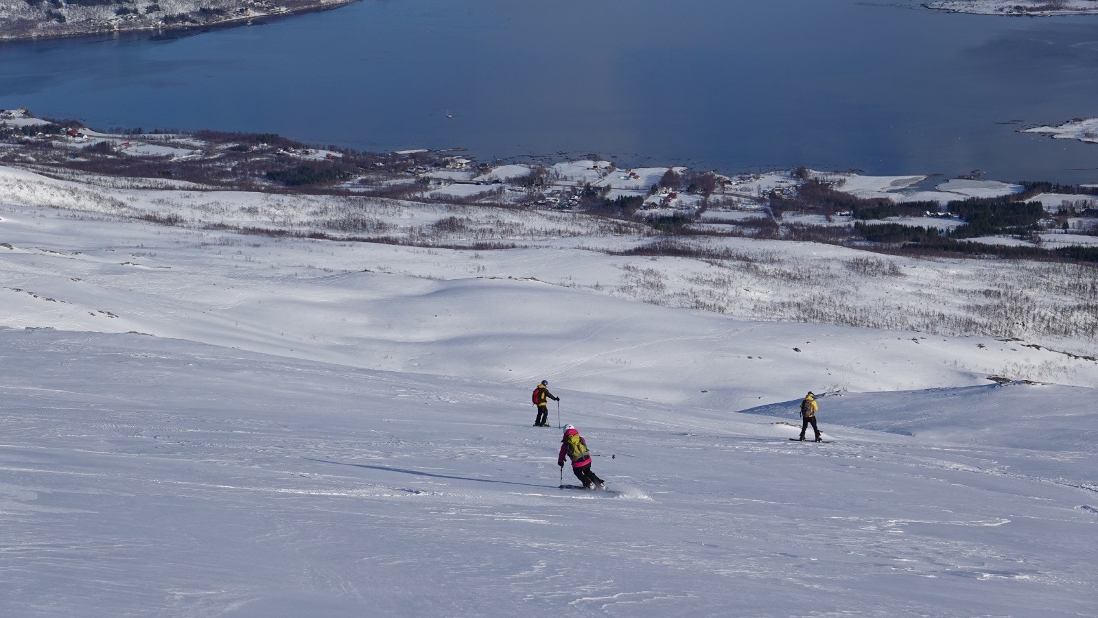Bonne neige jusque vers 450/500m d'altitude