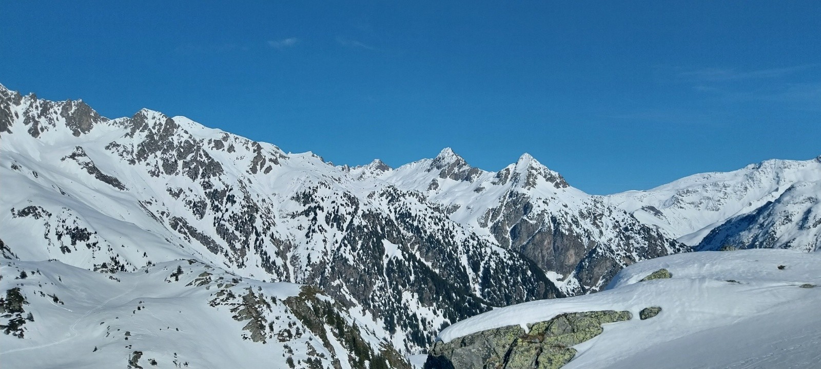 Agnelin, Eustaches et Bunard&nbsp;