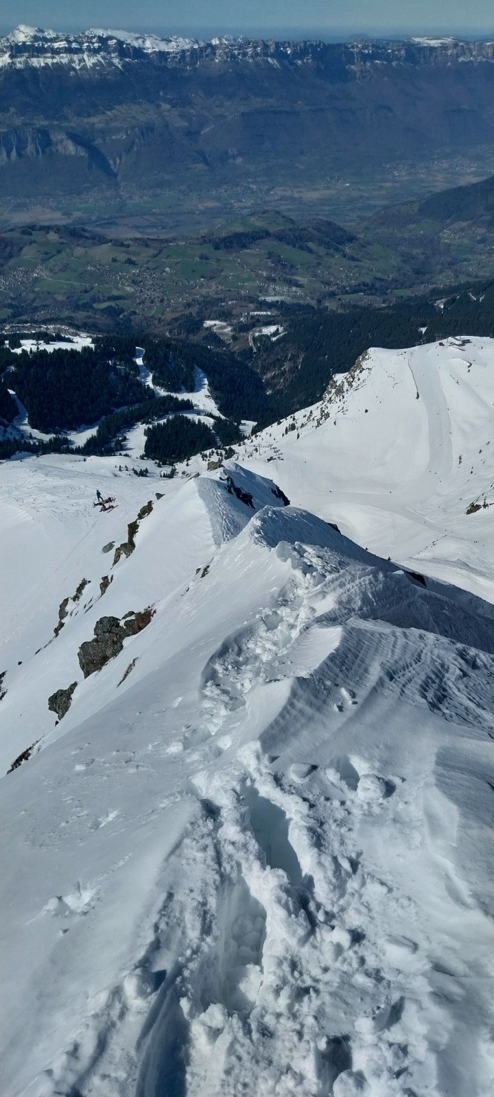 &nbsp;ça trace l'arrête