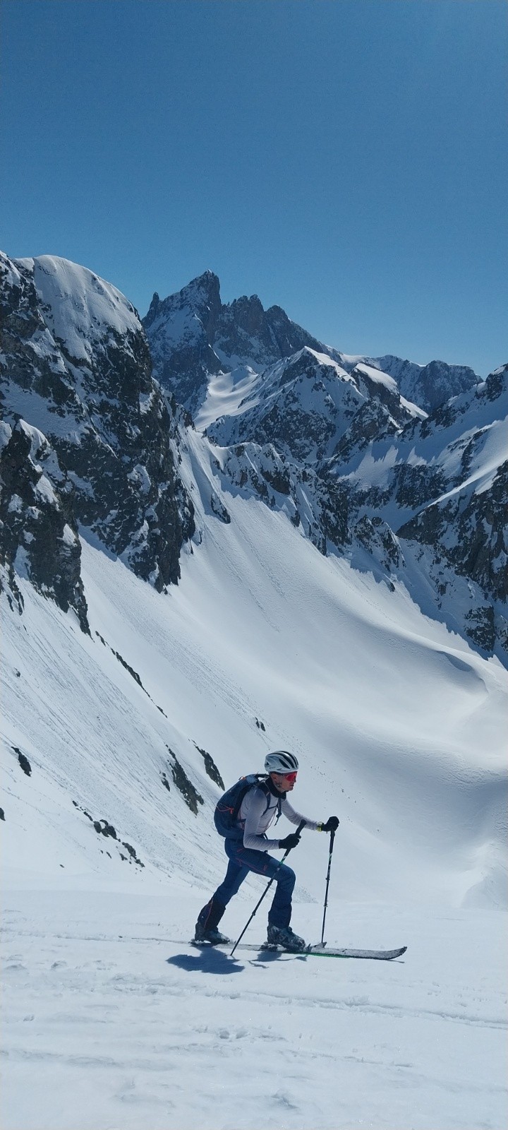 Sous les yeux du grand Pic&nbsp;