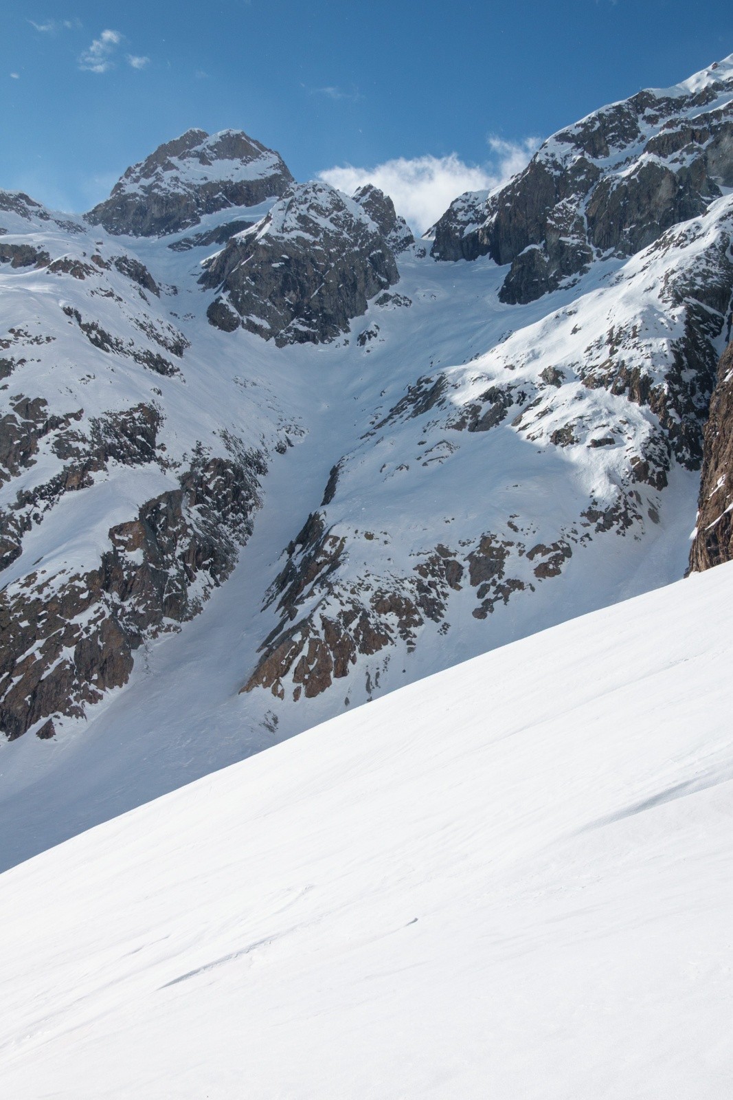 #35 Descente de la Brèche du Râteau : ça doit bien se faire Descente de la Brèche du Râteau : ça doit bien se faire