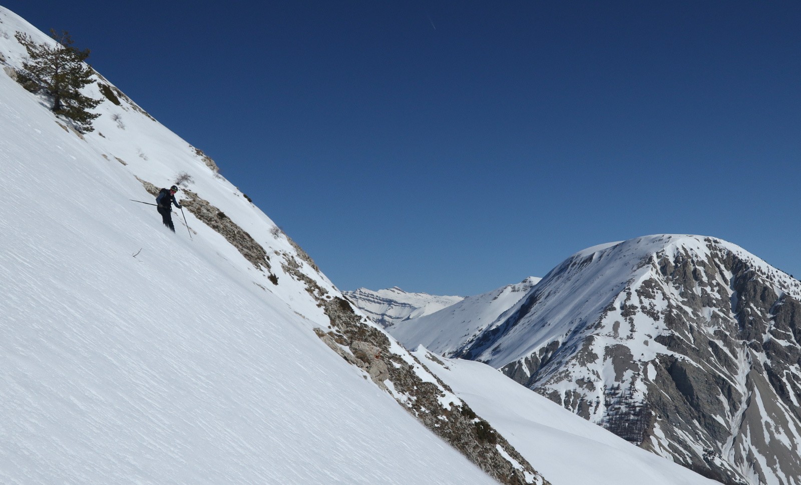 #10 Montagne de Lachen, versant Est Montagne de Lachen, versant Est