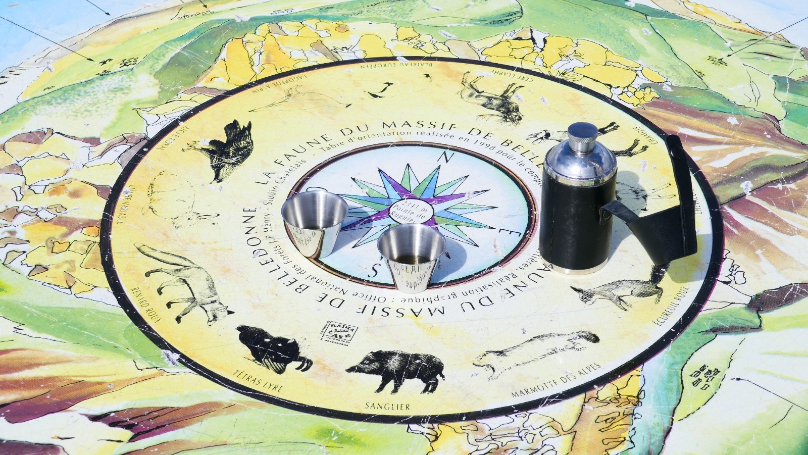 #19 La fiole s La fiole s'oriente...