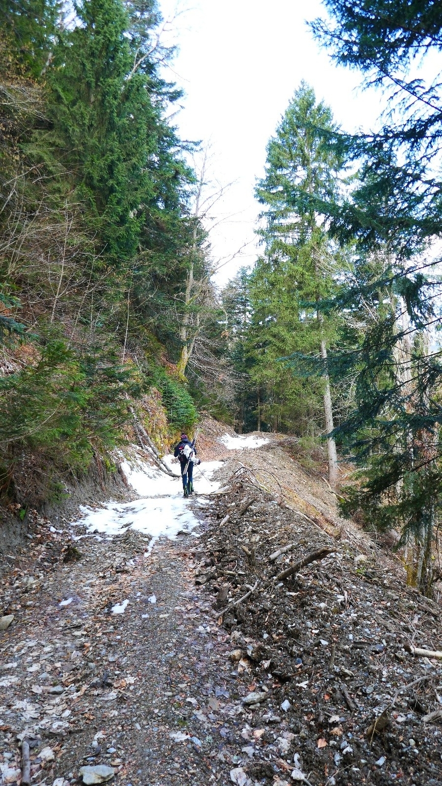 #2 Aller, un p Aller, un p'tit 300m de déniv' ... skis à dos de sac!