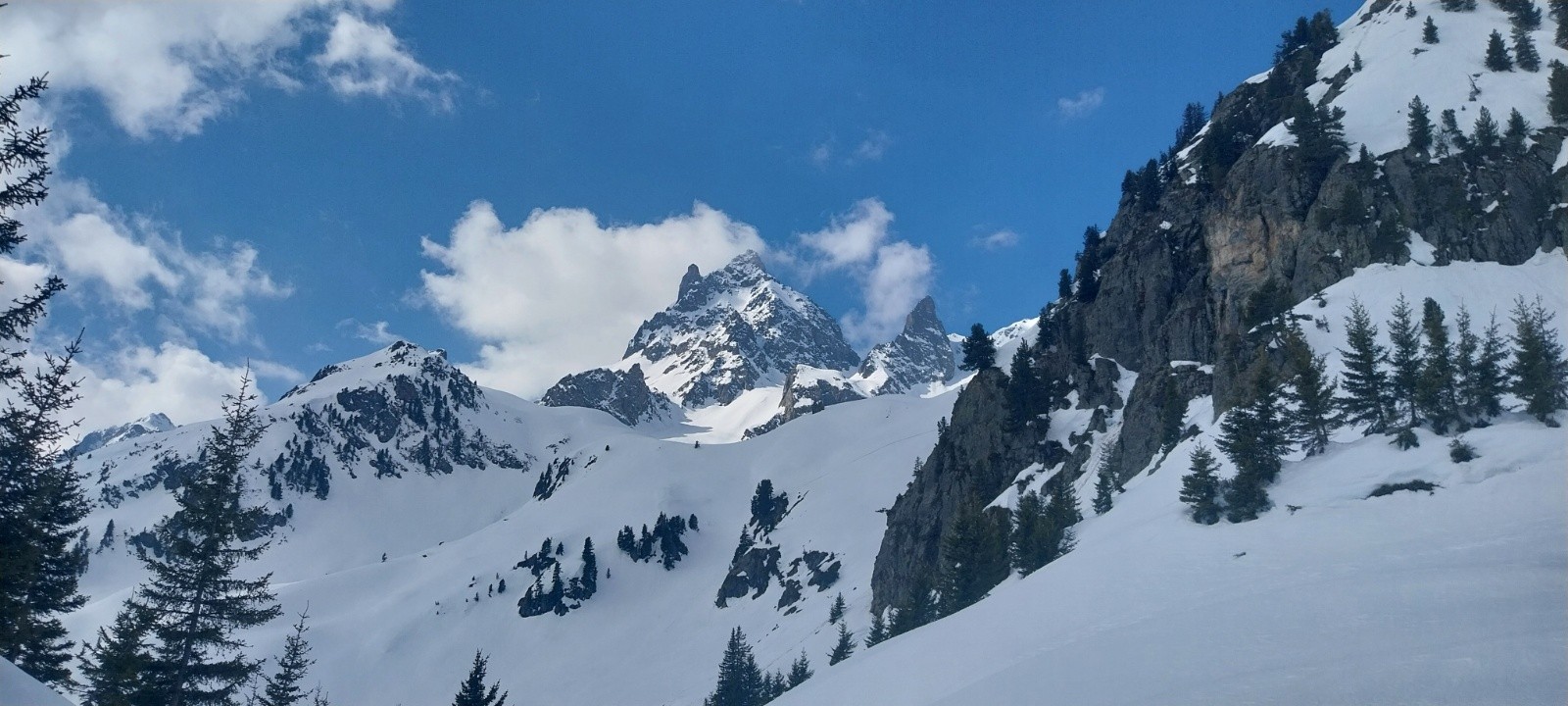 #13 Je me rapproche Je me rapproche