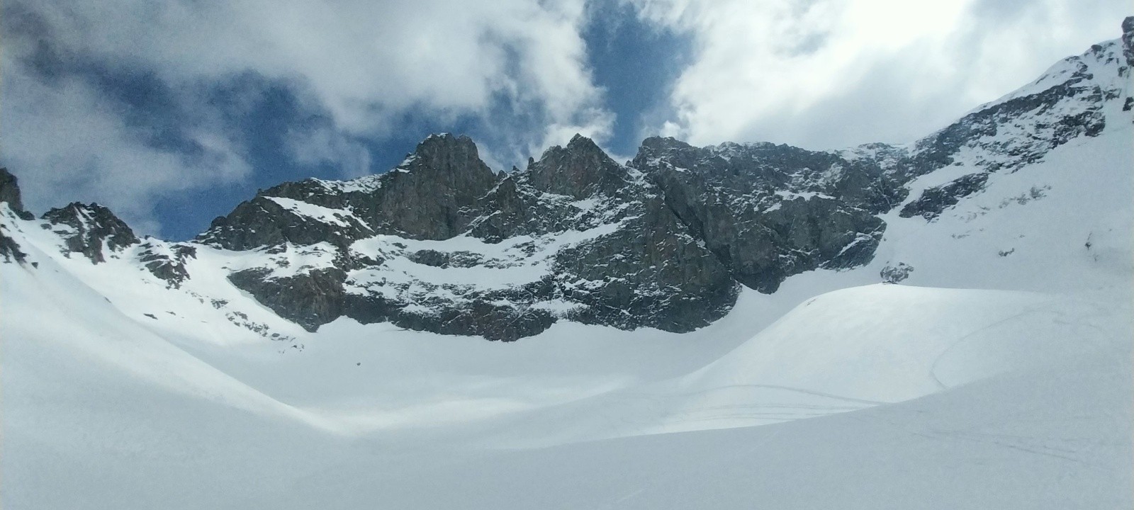 #19 L L'imposante face du grand Pic de Belledonne