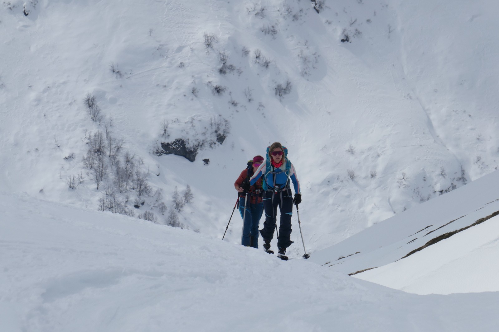 #12 Fanny et Marie arrivent Fanny et Marie arrivent