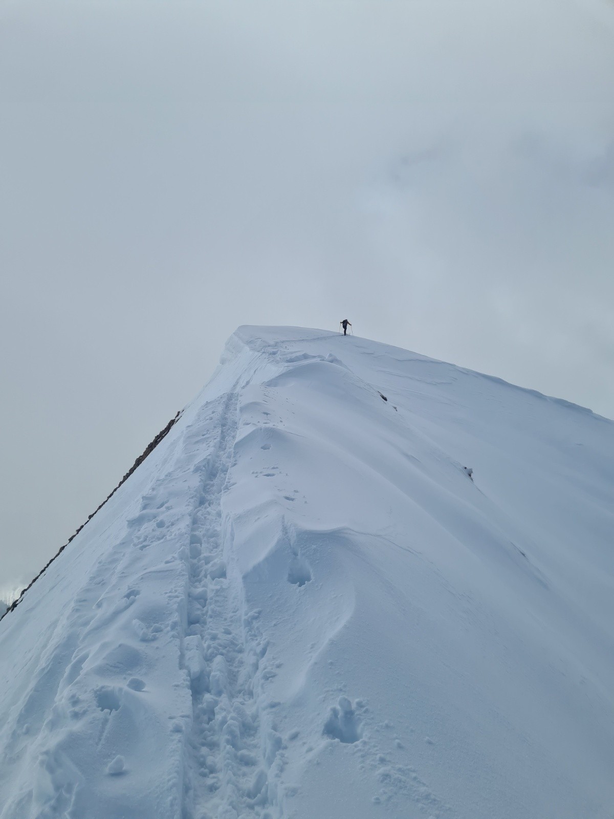Christophe qui trace sur l'arête&nbsp;
