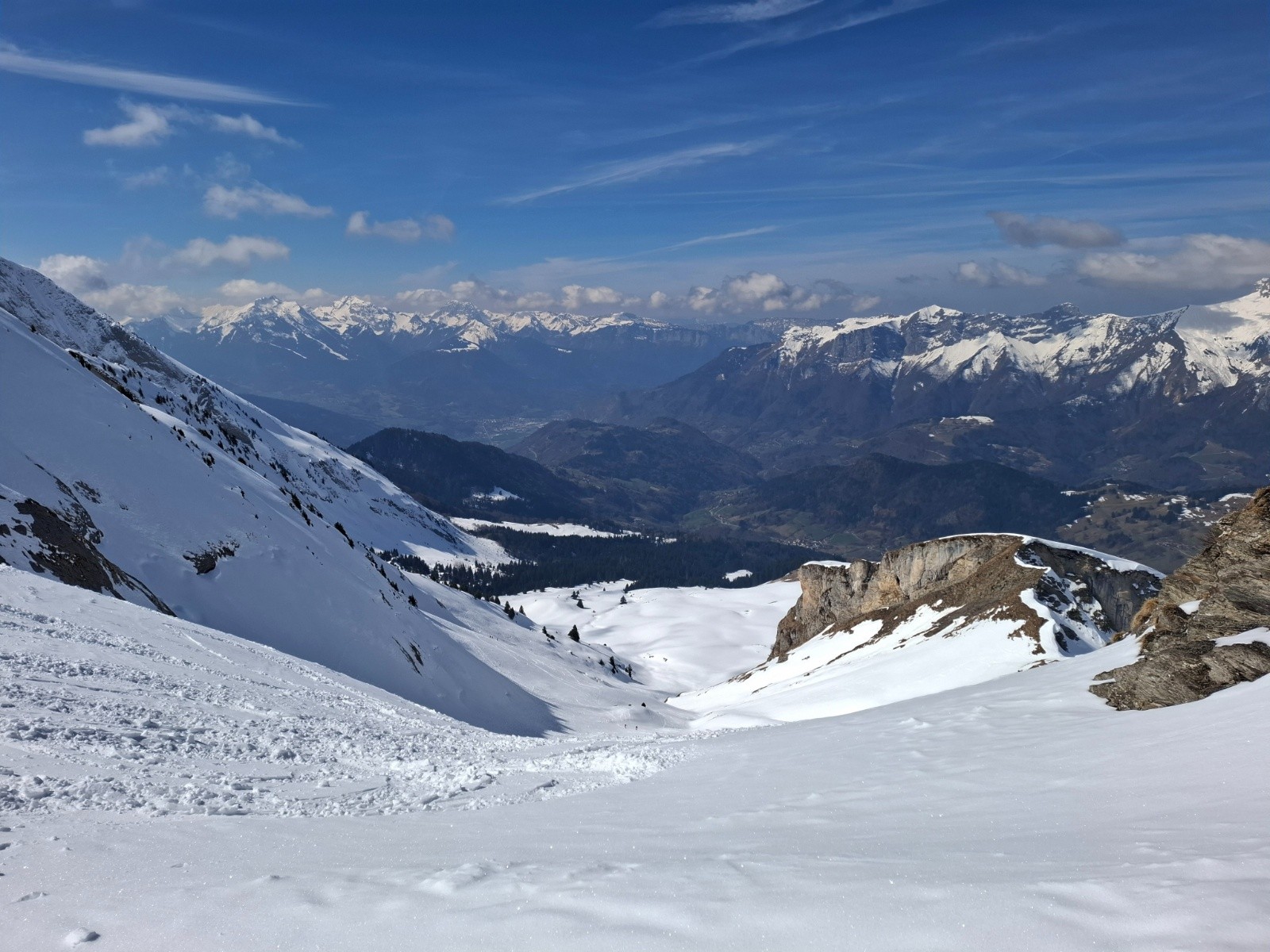 &nbsp;Col des Porthets,&nbsp; vue sur Ugine