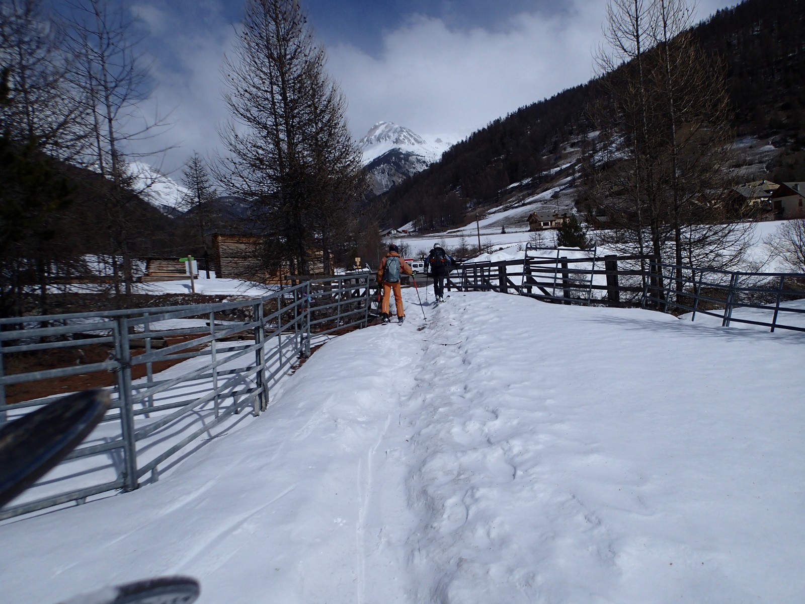 ... et direction bagnole... et restau ...