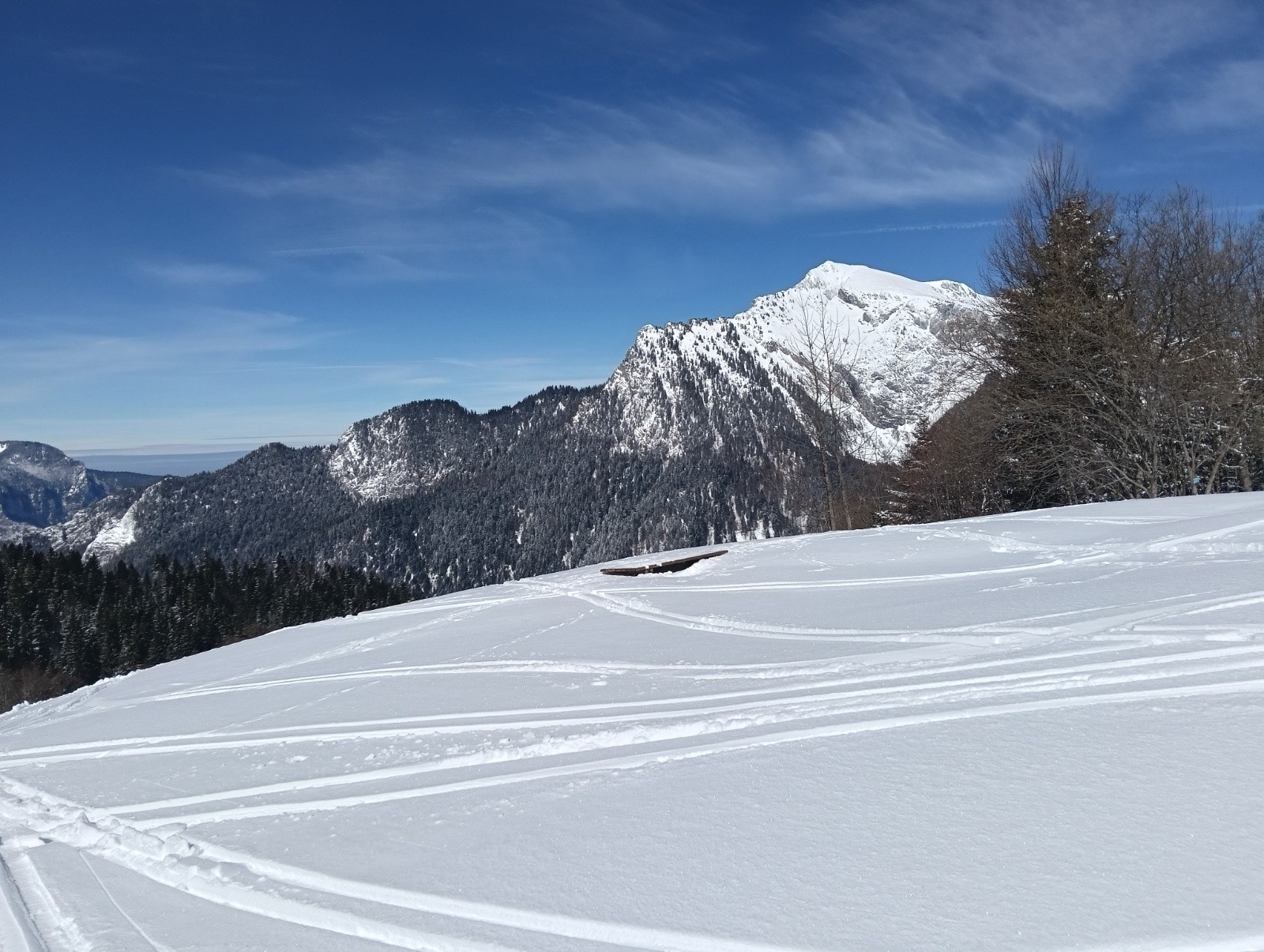 Jamais vu autant de neige à la table intermédiaire&nbsp;&nbsp;