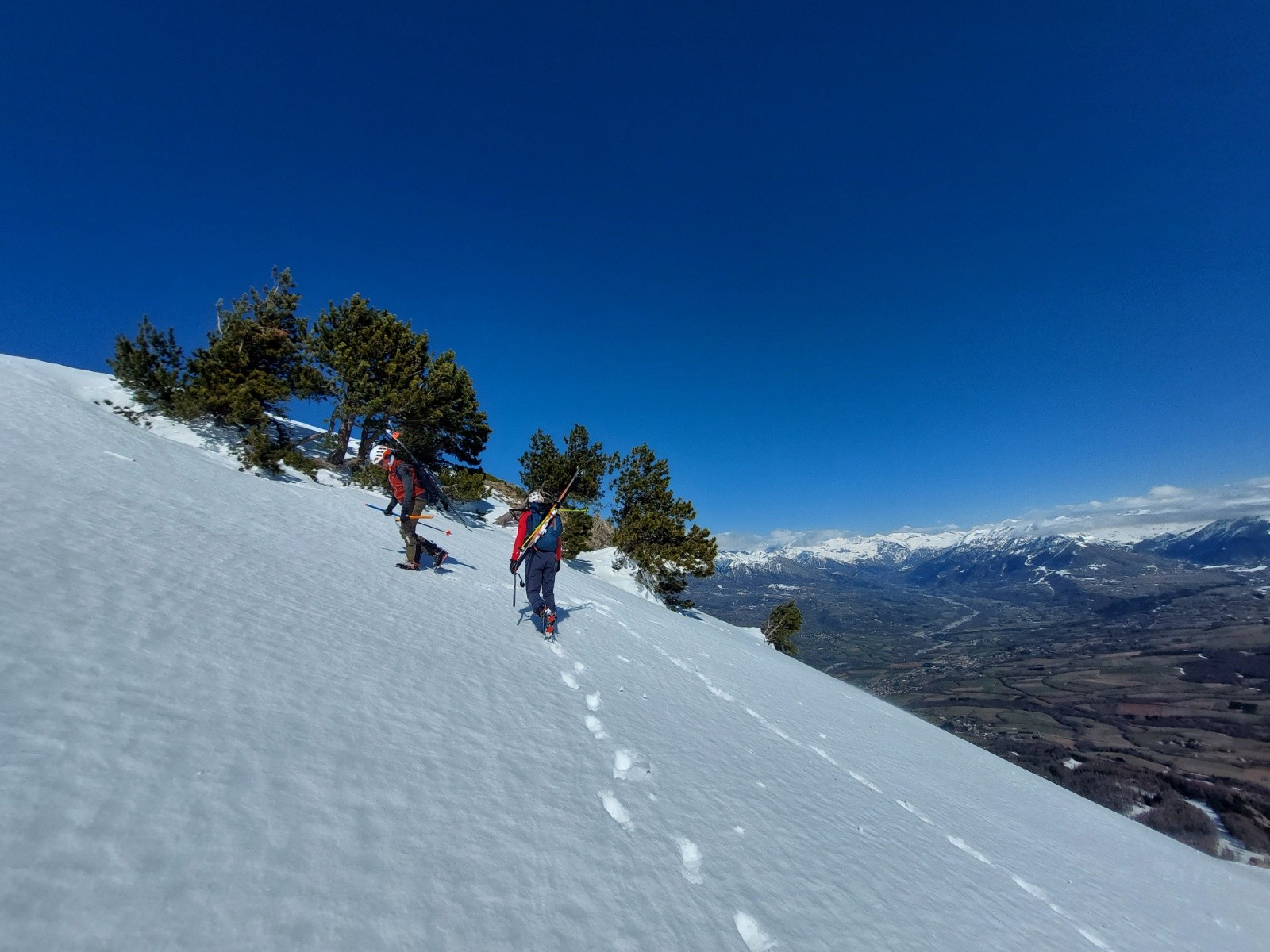 vers l'arète de la pointe de l'aiguille&nbsp;