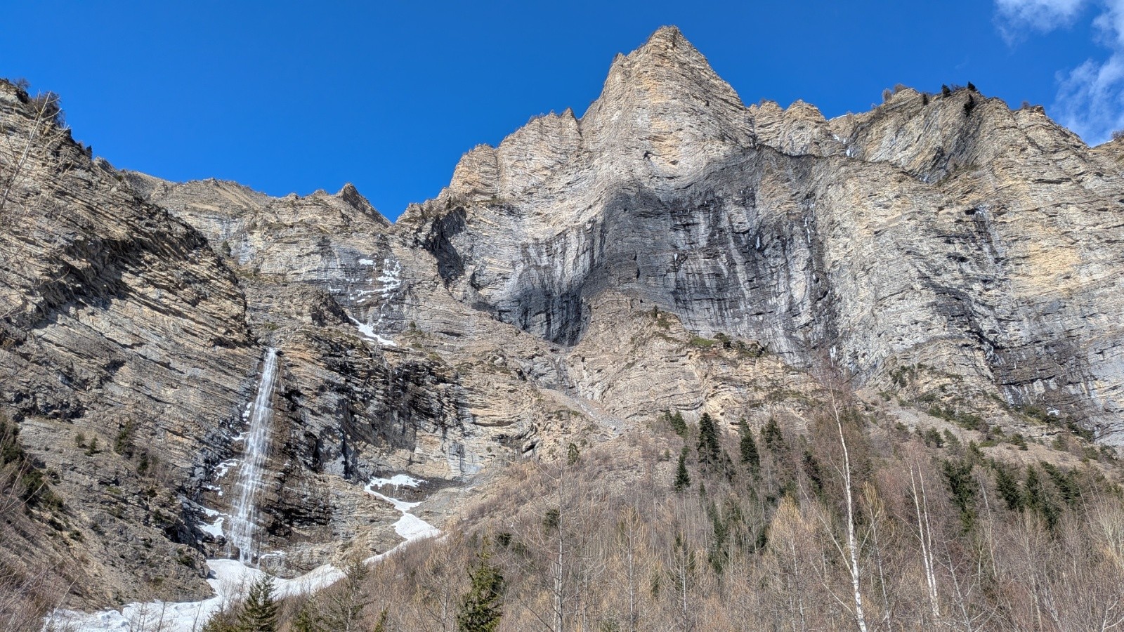 #8 Cascade de la Pisse Cascade de la Pisse