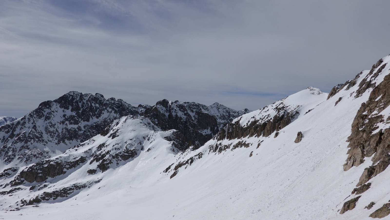 Panorama sur la Pointe Giegn, Pas de Prefouns et Tablasses