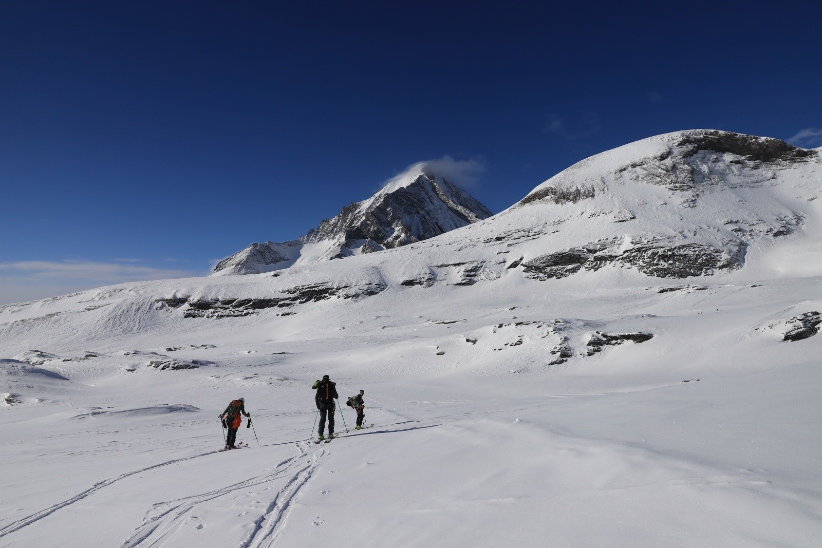 Replat du Lac de l'Arpont, avec vue sur la Dent Parrachée