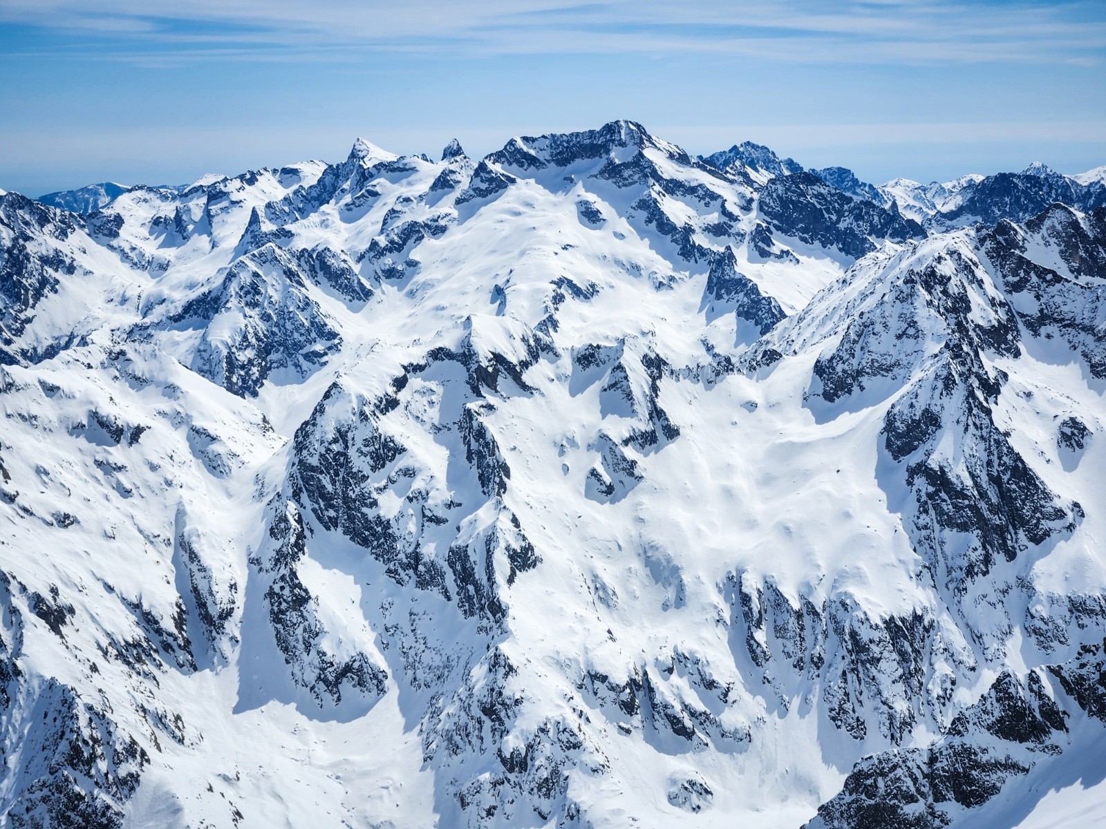 &nbsp;Vue sur le versant italien du Gélas