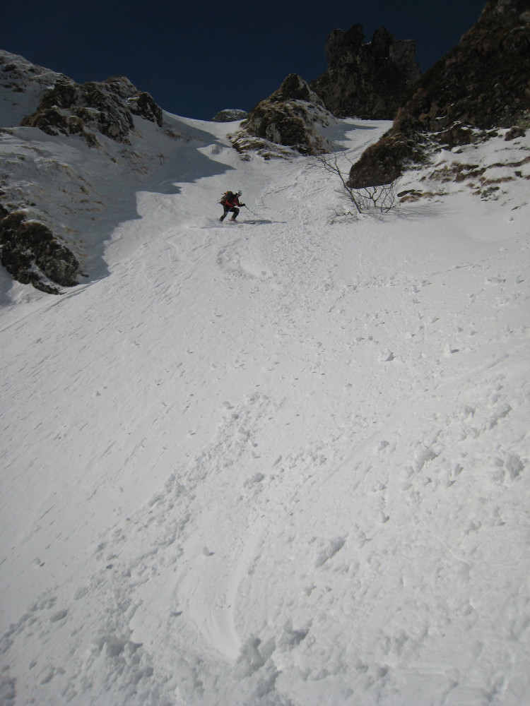 Couloir du Chapial : Lionel dans un goulet