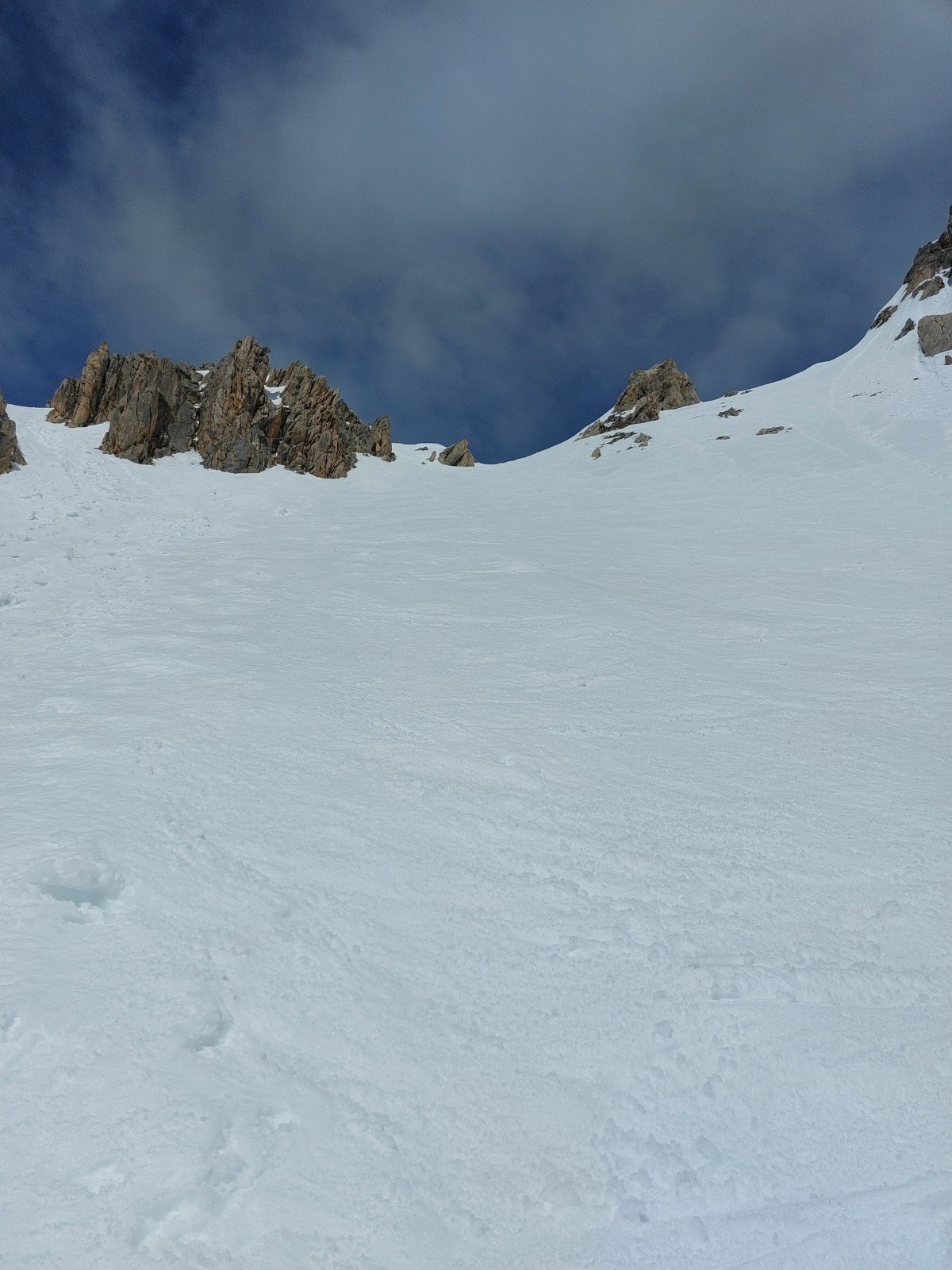 Il colletto à gauche, on a pris à droite&nbsp;