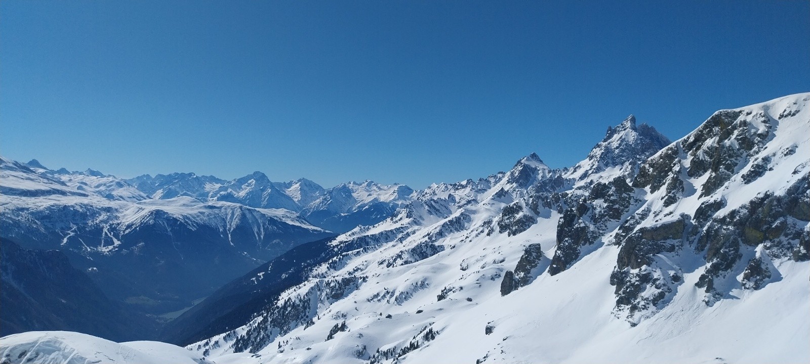 &nbsp;Ecrins et grand Pic de Belledonne