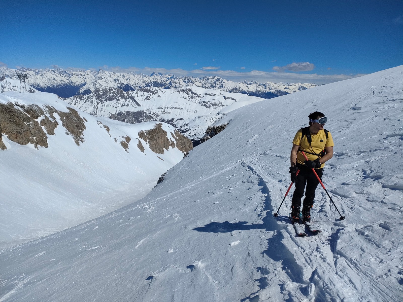 le traditionnel T-shirt des 2500 m sous 40km/h de vent à température négative&nbsp;