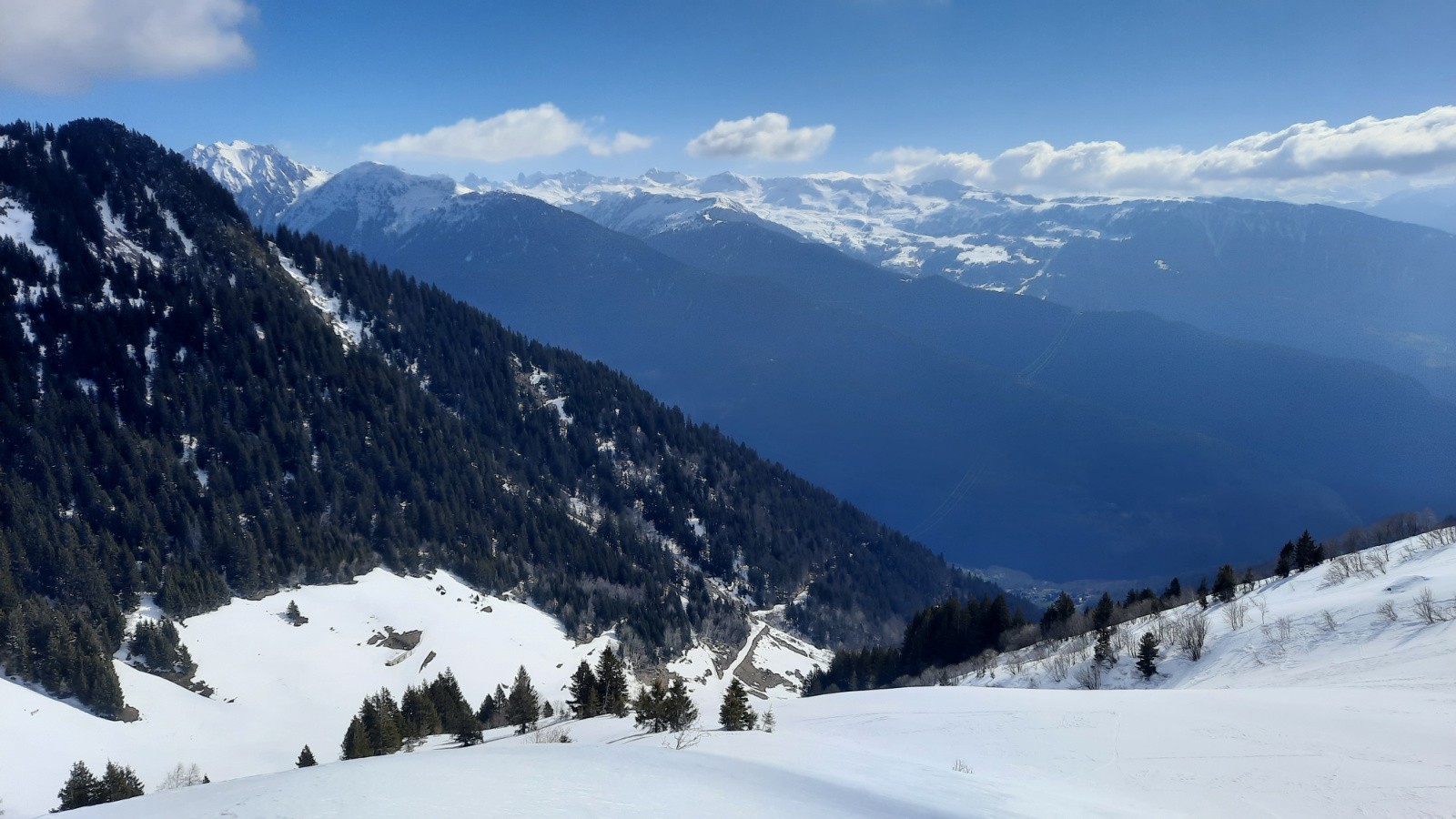 &nbsp;direction Necuday