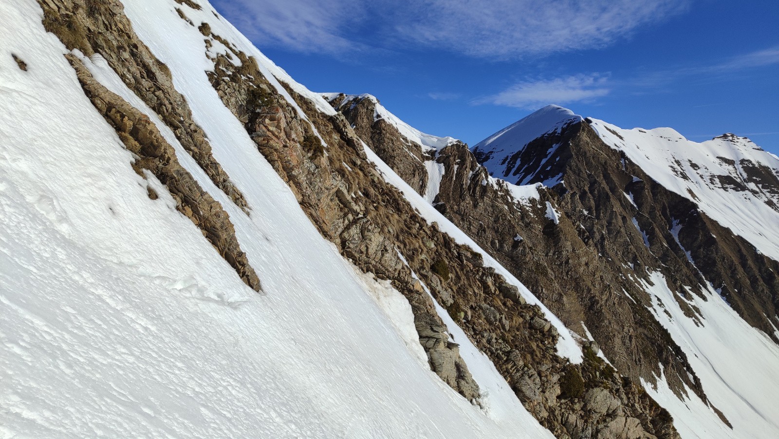 #2 dans la partie supérieure du couloir dans la partie supérieure du couloir
