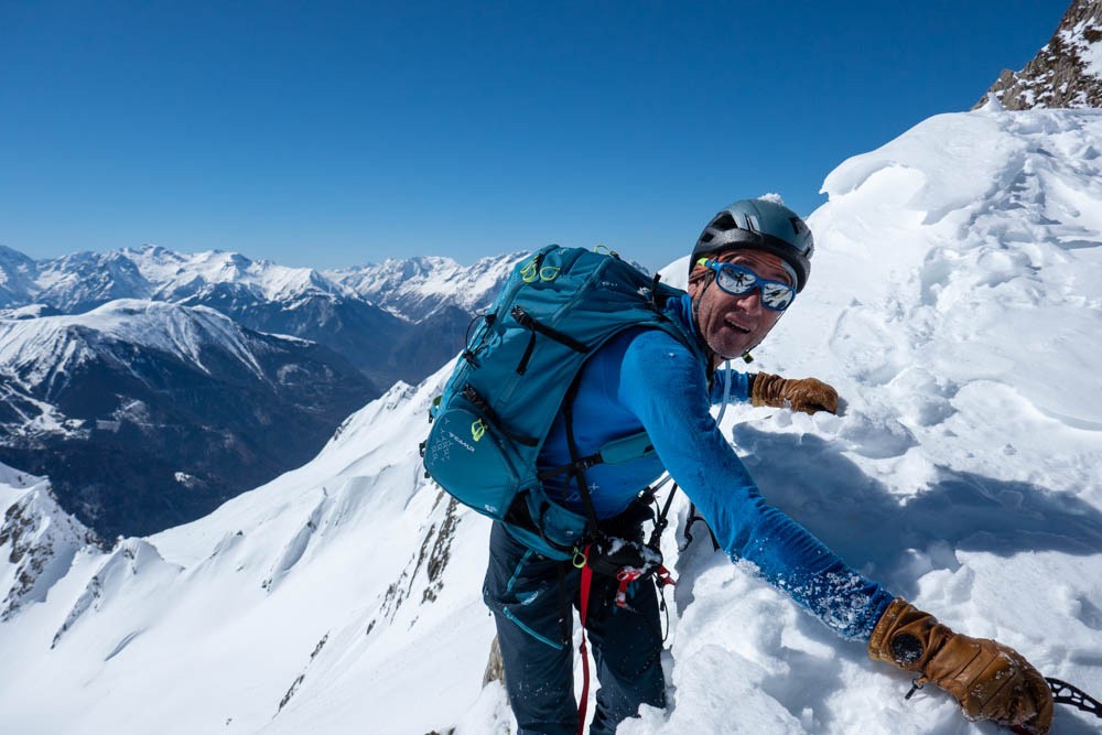 #10 une corniche difficile une corniche difficile