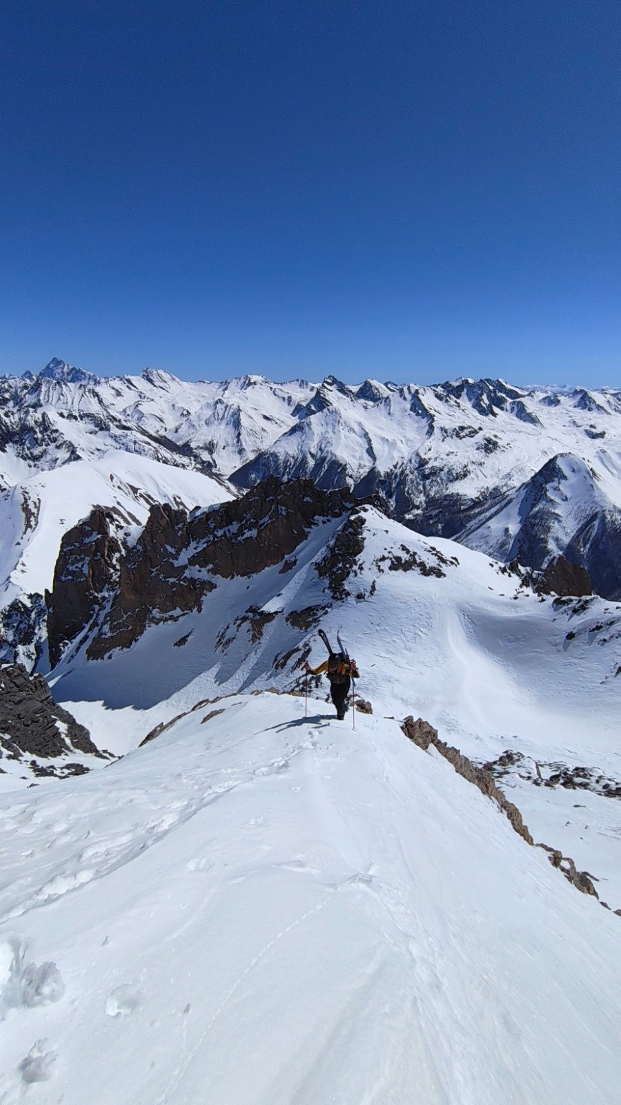 #9 Arrivée en haut de la Pyramide Arrivée en haut de la Pyramide