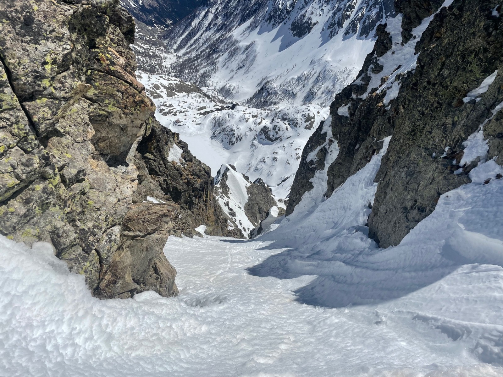 &nbsp;Le haut du couloir Est Chamineye