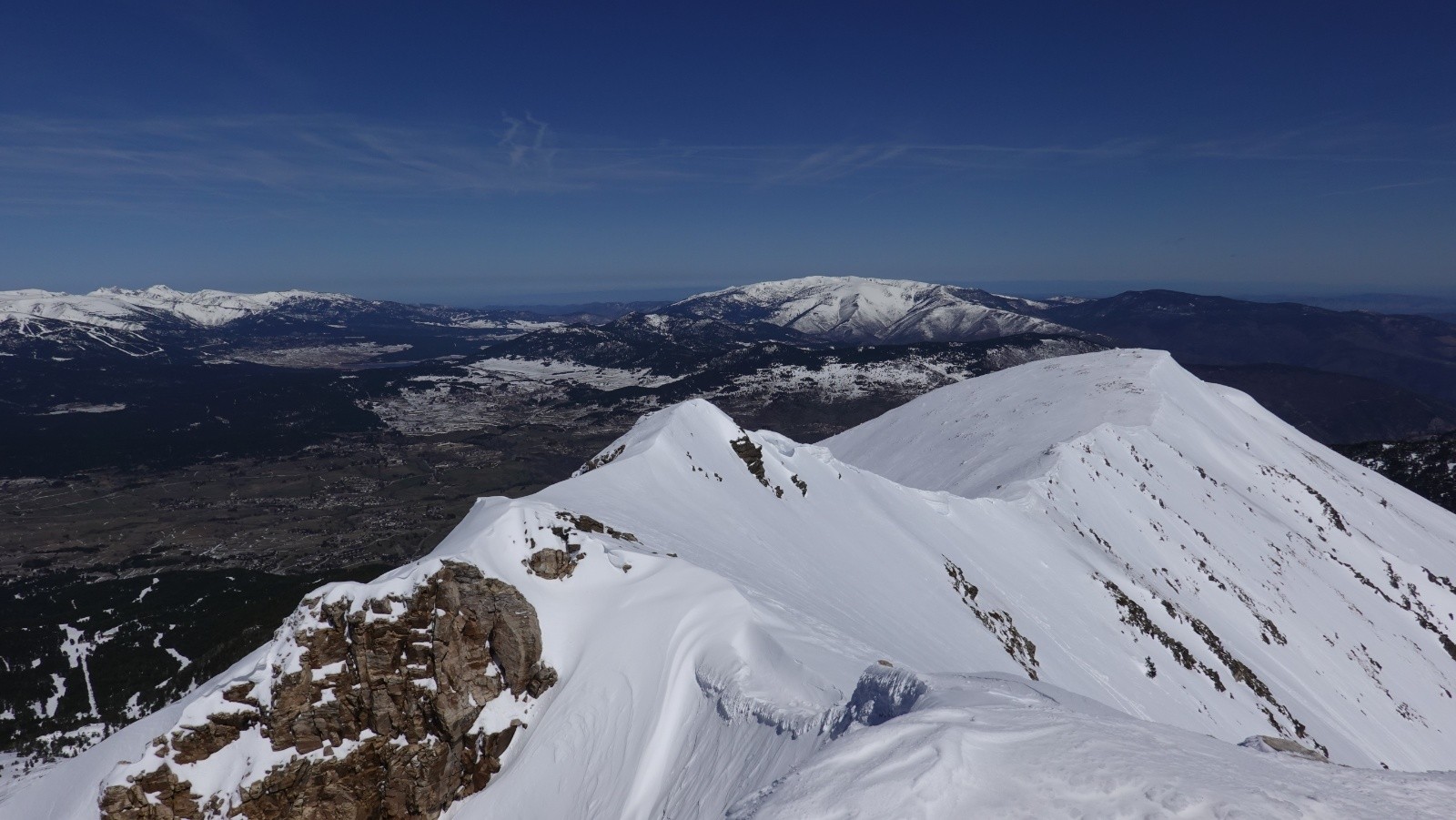 Le Puig de l'Home Mort sur fond de Madres