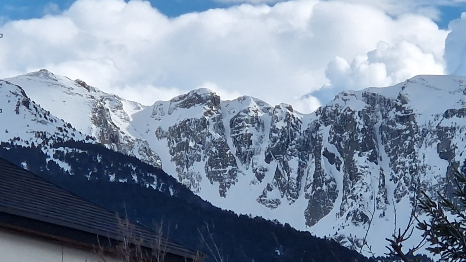 #1 la veille, les couloirs. la veille, les couloirs.