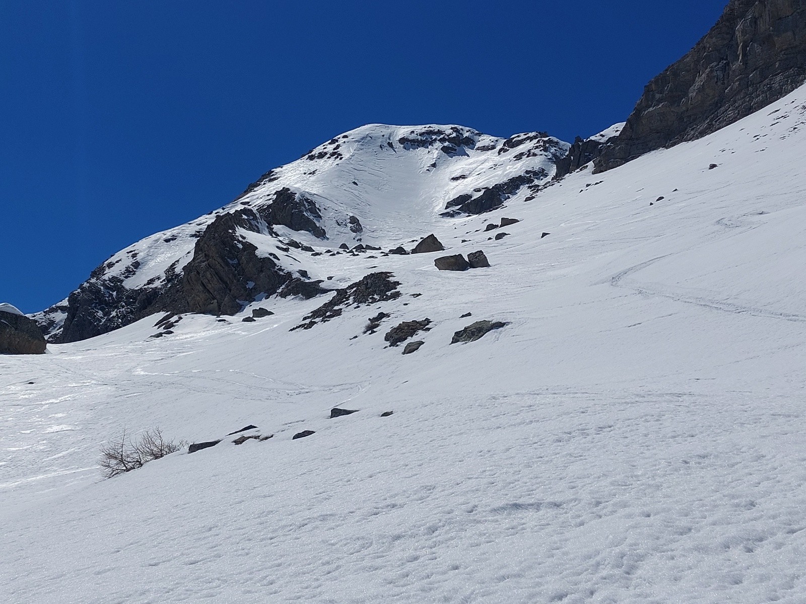 &nbsp;Le sommet vu de la combe nord