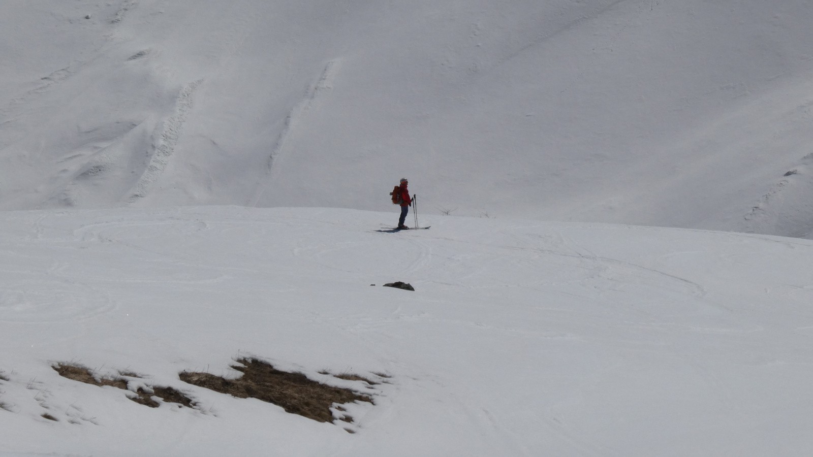 J2 le voyageur contemplant le paysage