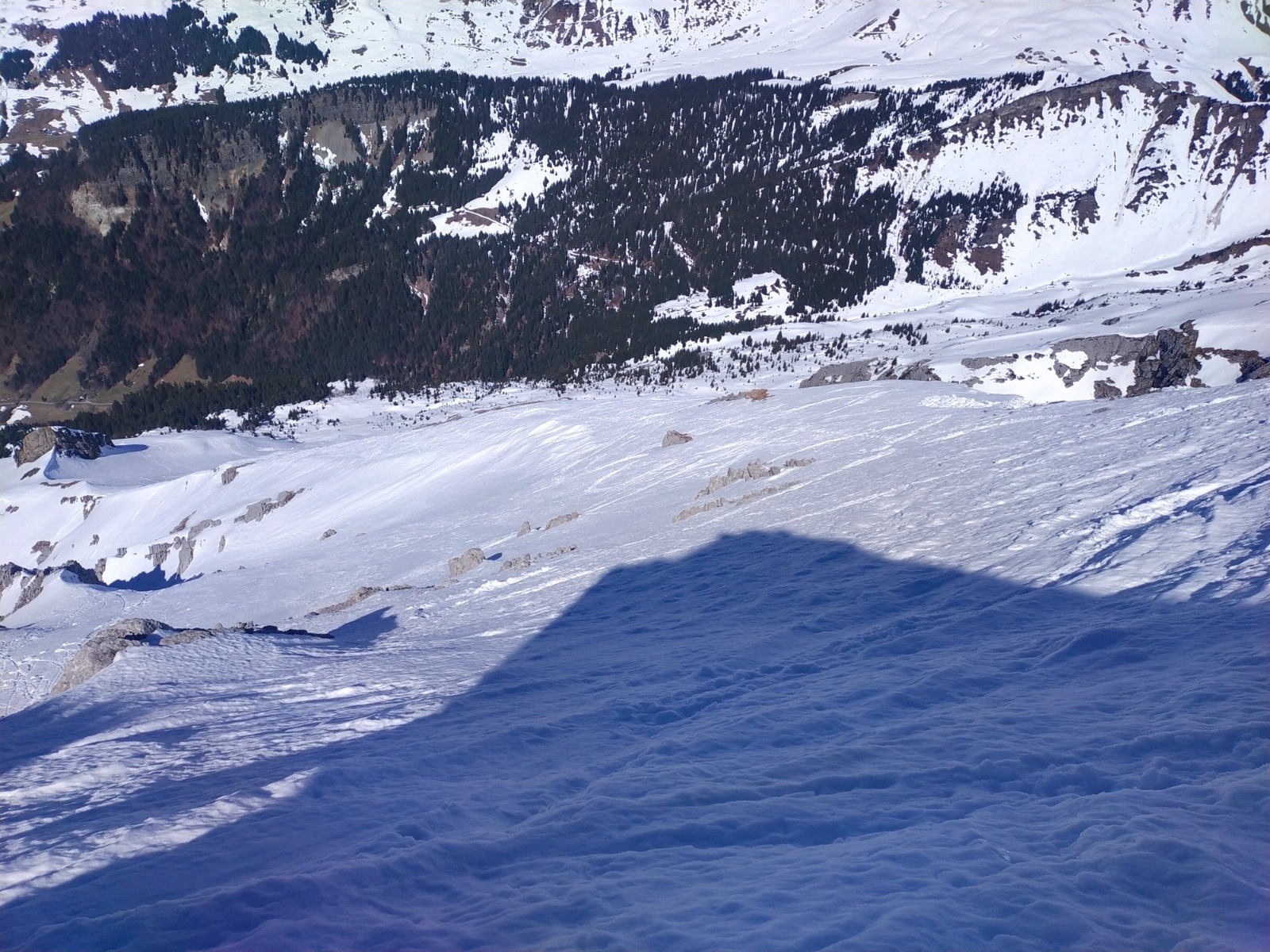 #12 Face W, encore trop dure pour être sympa (à 12h) Face W, encore trop dure pour être sympa (à 12h)